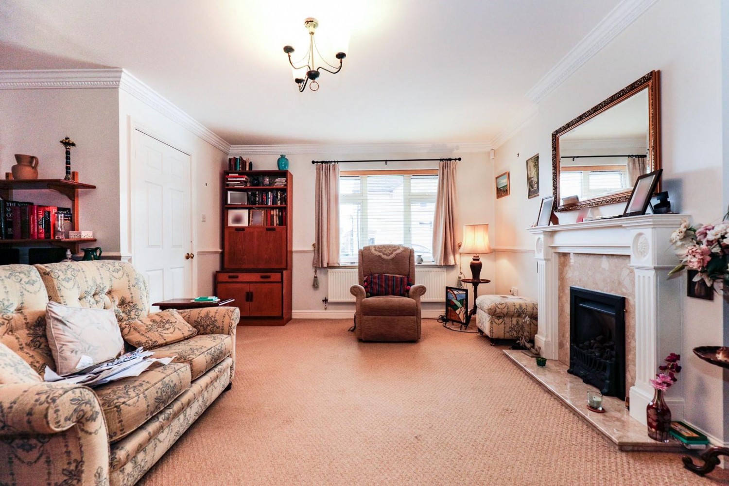 Wharnscliffe Drive, York