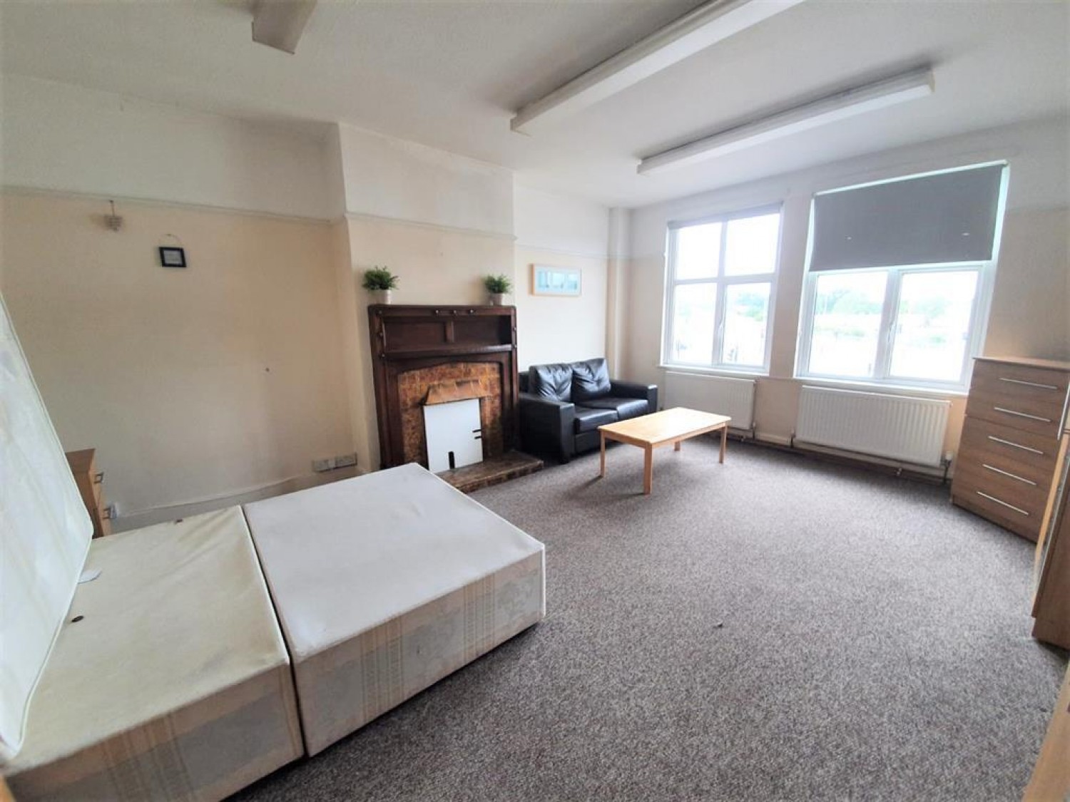 Western Parade, Hillingdon, Middlesex, UB10 9PQ