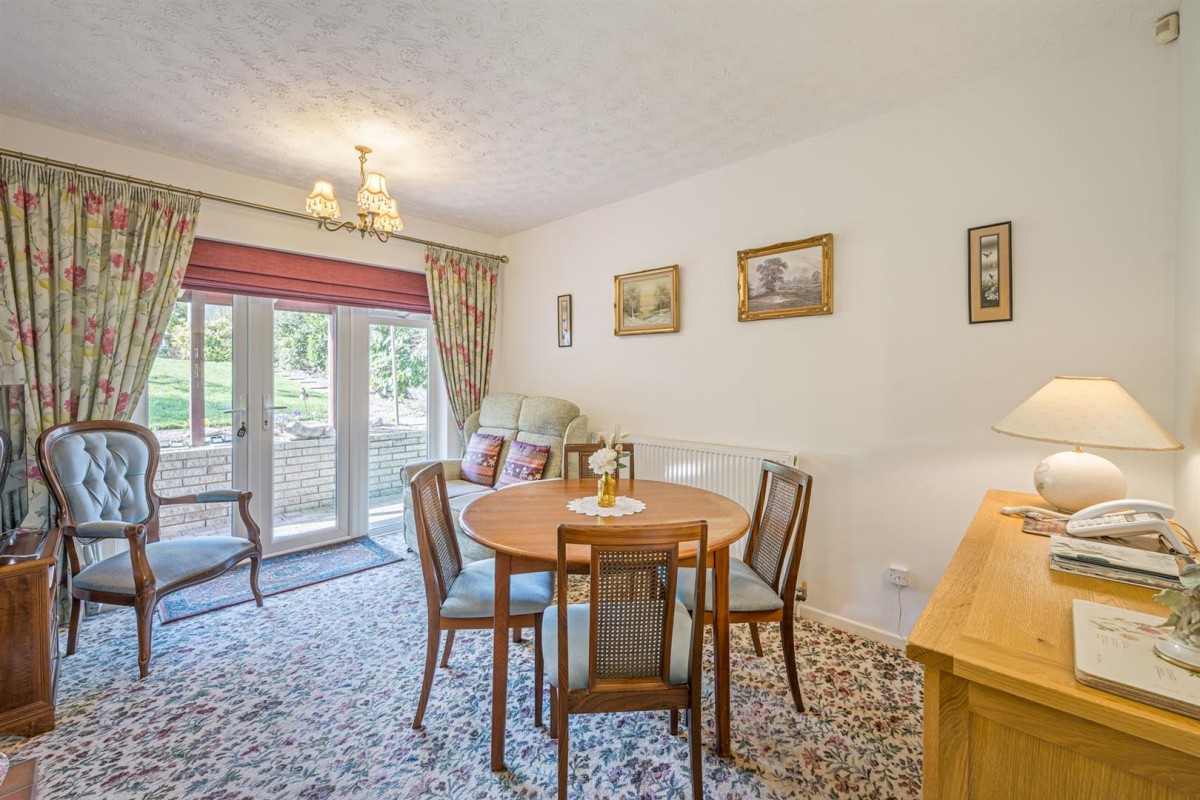 Mount Pleasant, Kingswinford, DY6 9SW