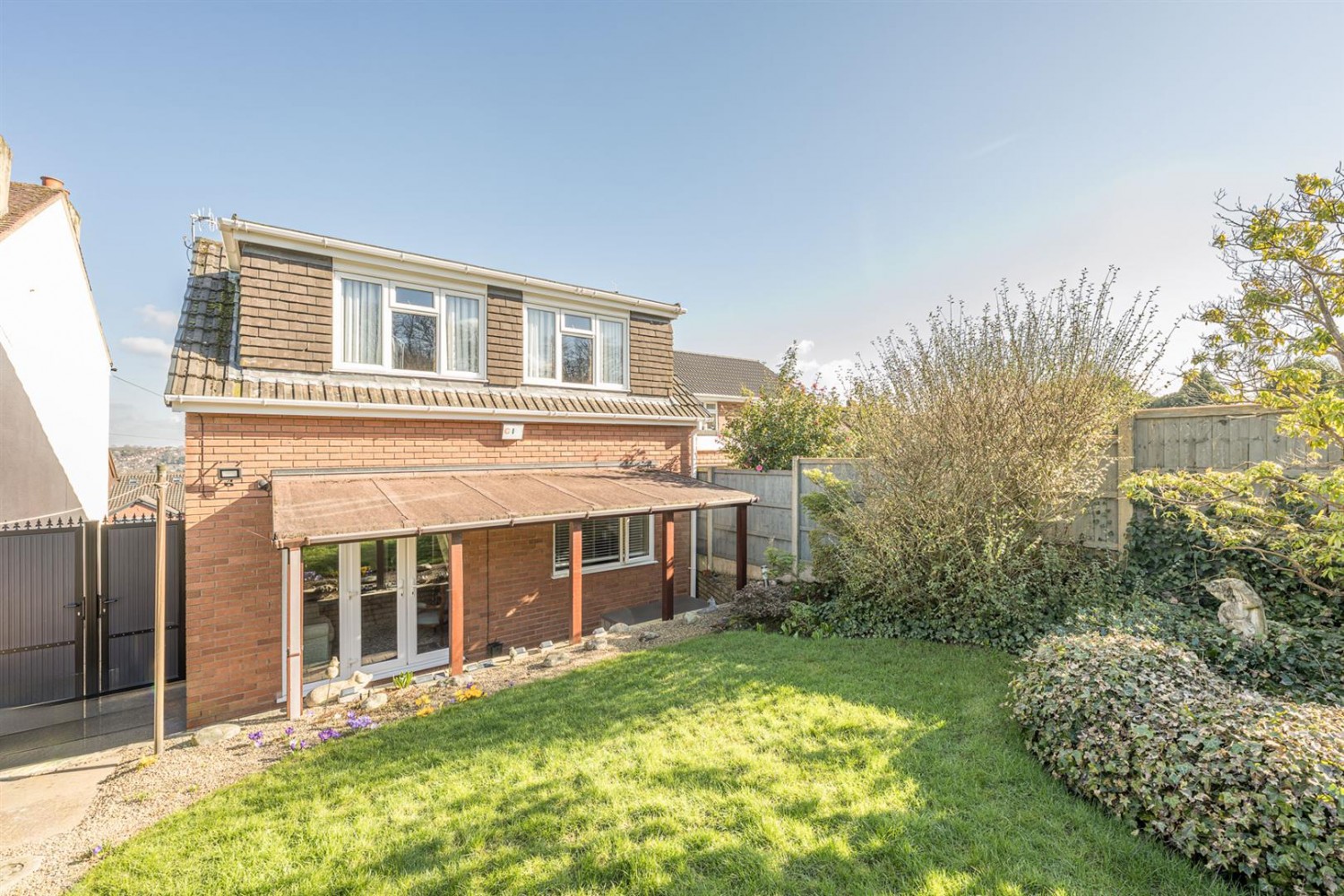Mount Pleasant, Kingswinford, DY6 9SW