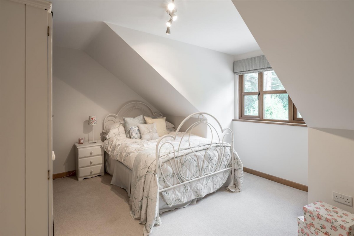 Bon Accord, Kingsford Lane, Wolverley, DY11 5SL