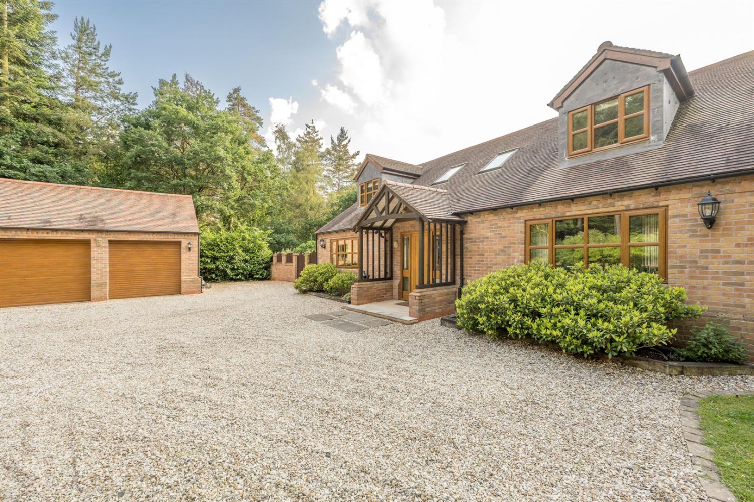 Bon Accord, Kingsford Lane, Wolverley, DY11 5SL
