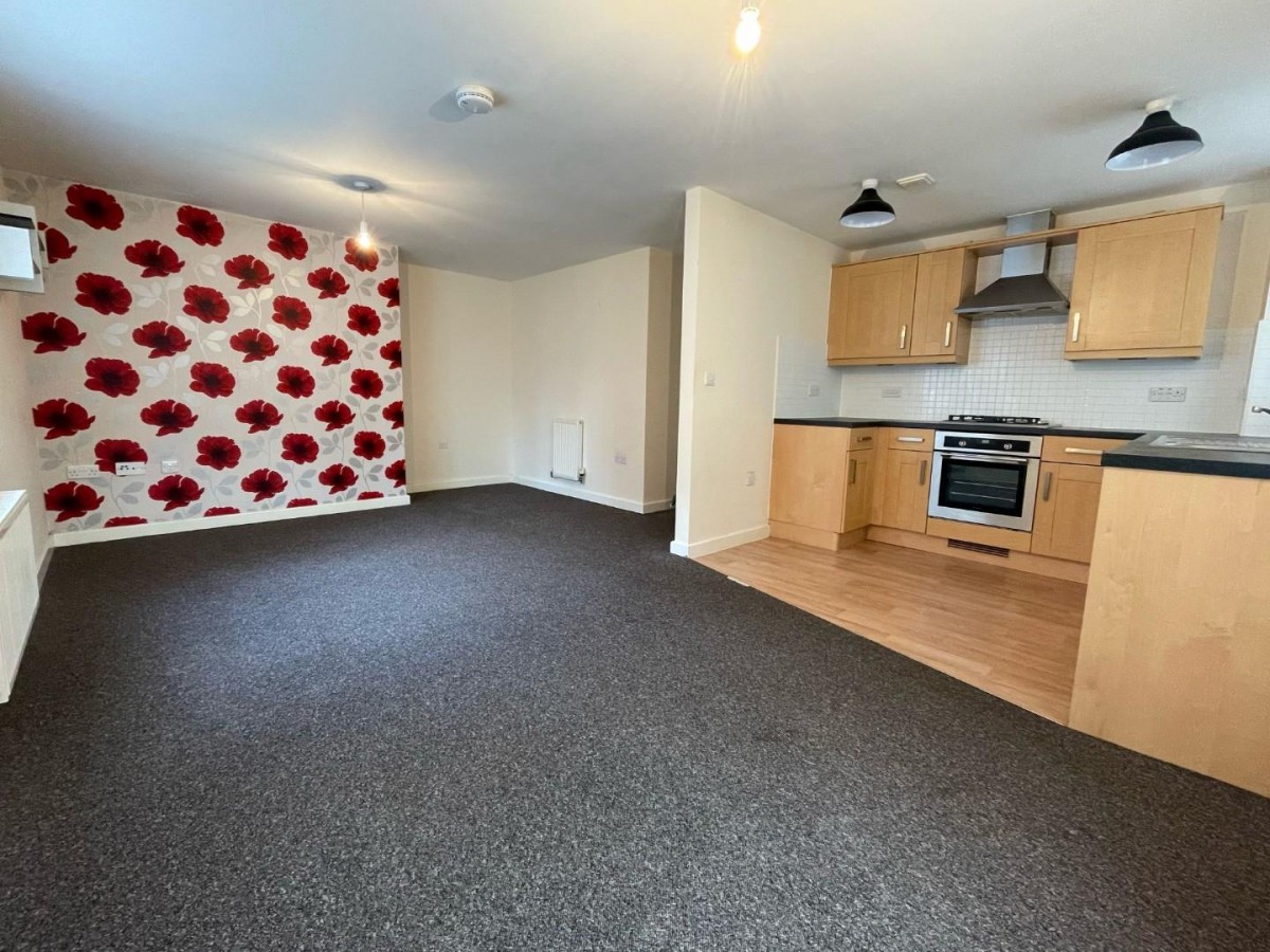 Forge Road, Dursley, GL11 4GB
