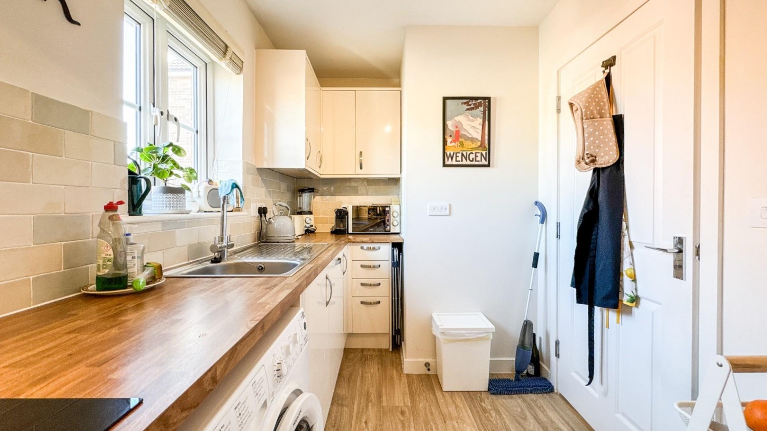 Dickinsons Fields, Bedminster, BS3 5BG