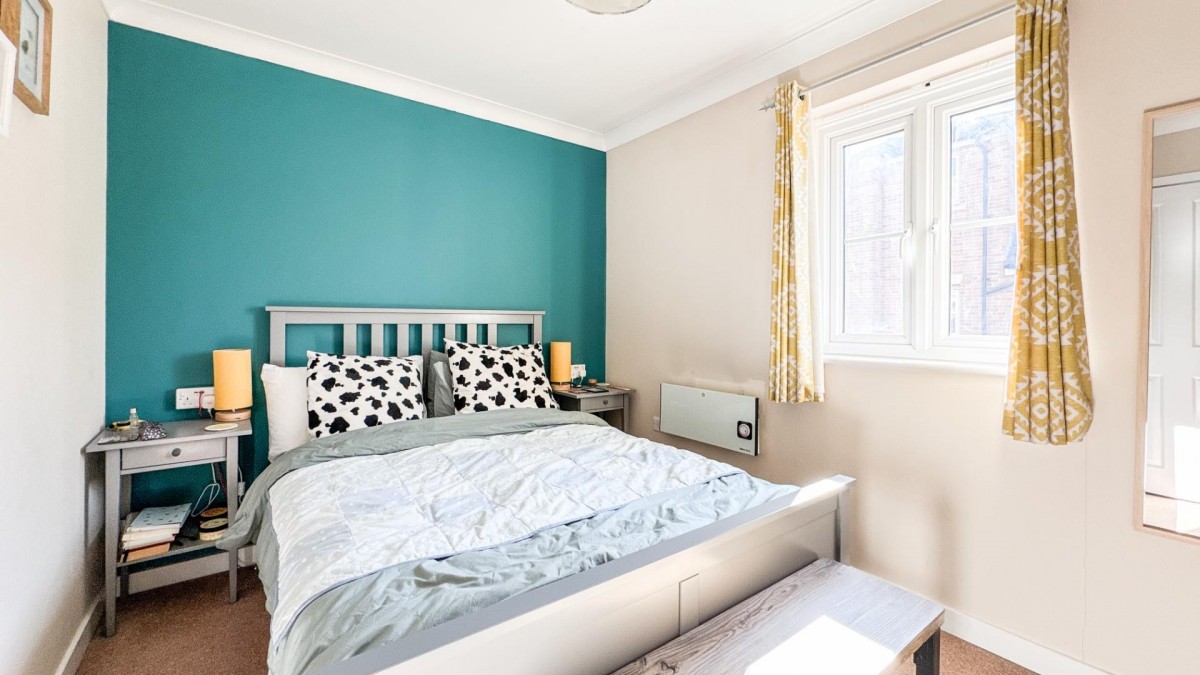 Dickinsons Fields, Bedminster, BS3 5BG