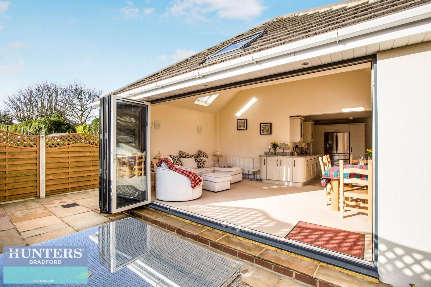 Thorn Drive, Queensbury, Bradford, West Yorkshire, BD13 2NX