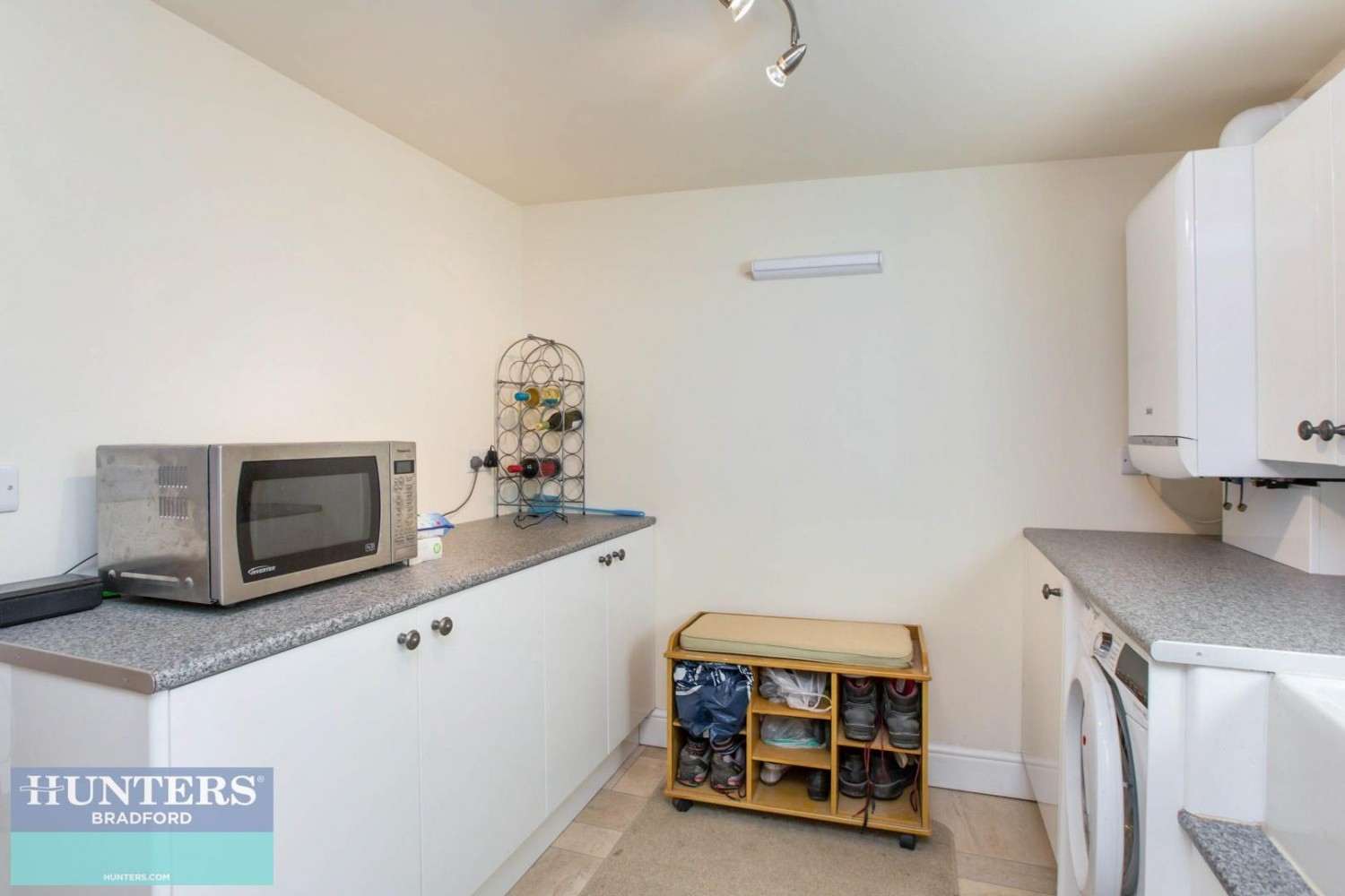 Thorn Drive, Queensbury, Bradford, West Yorkshire, BD13 2NX