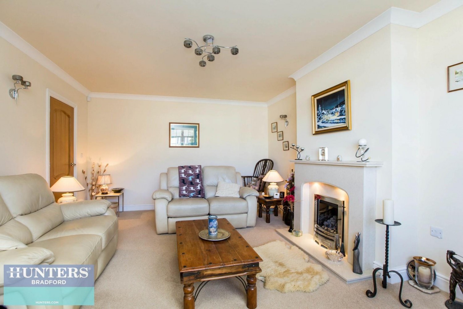 Thorn Drive, Queensbury, Bradford, West Yorkshire, BD13 2NX