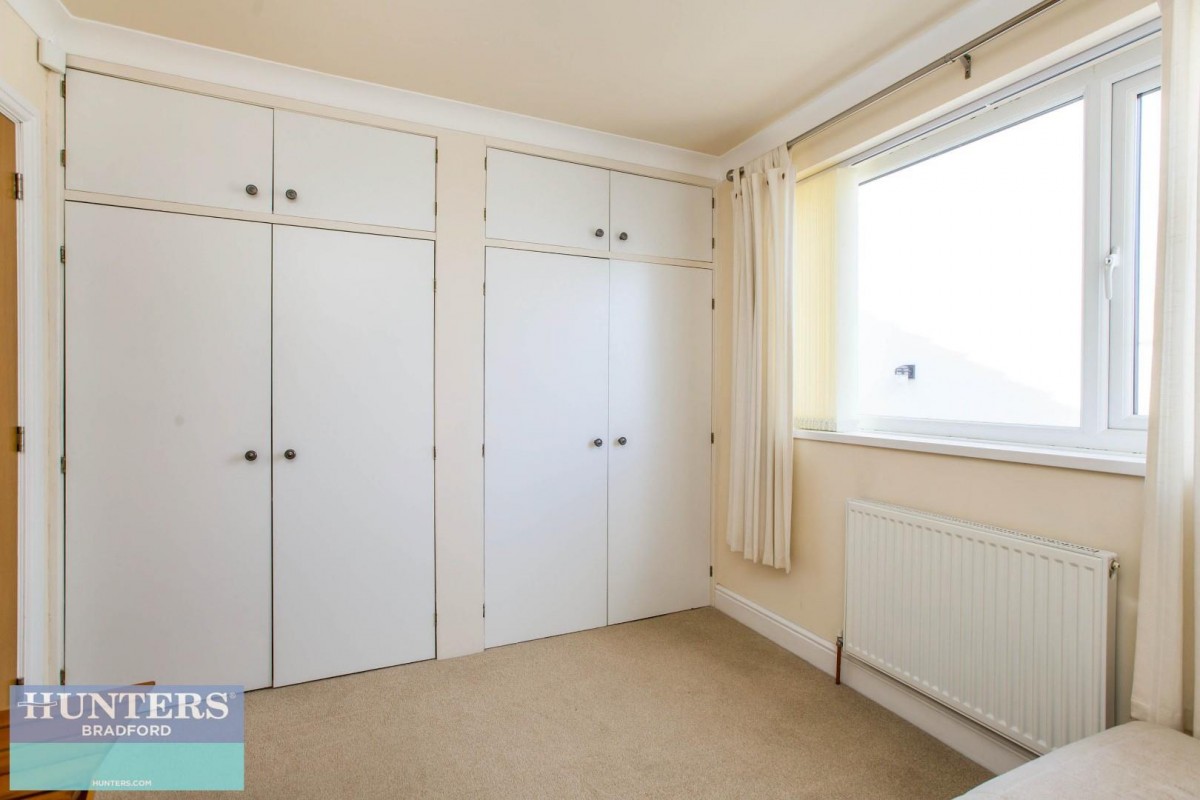 Thorn Drive, Queensbury, Bradford, West Yorkshire, BD13 2NX