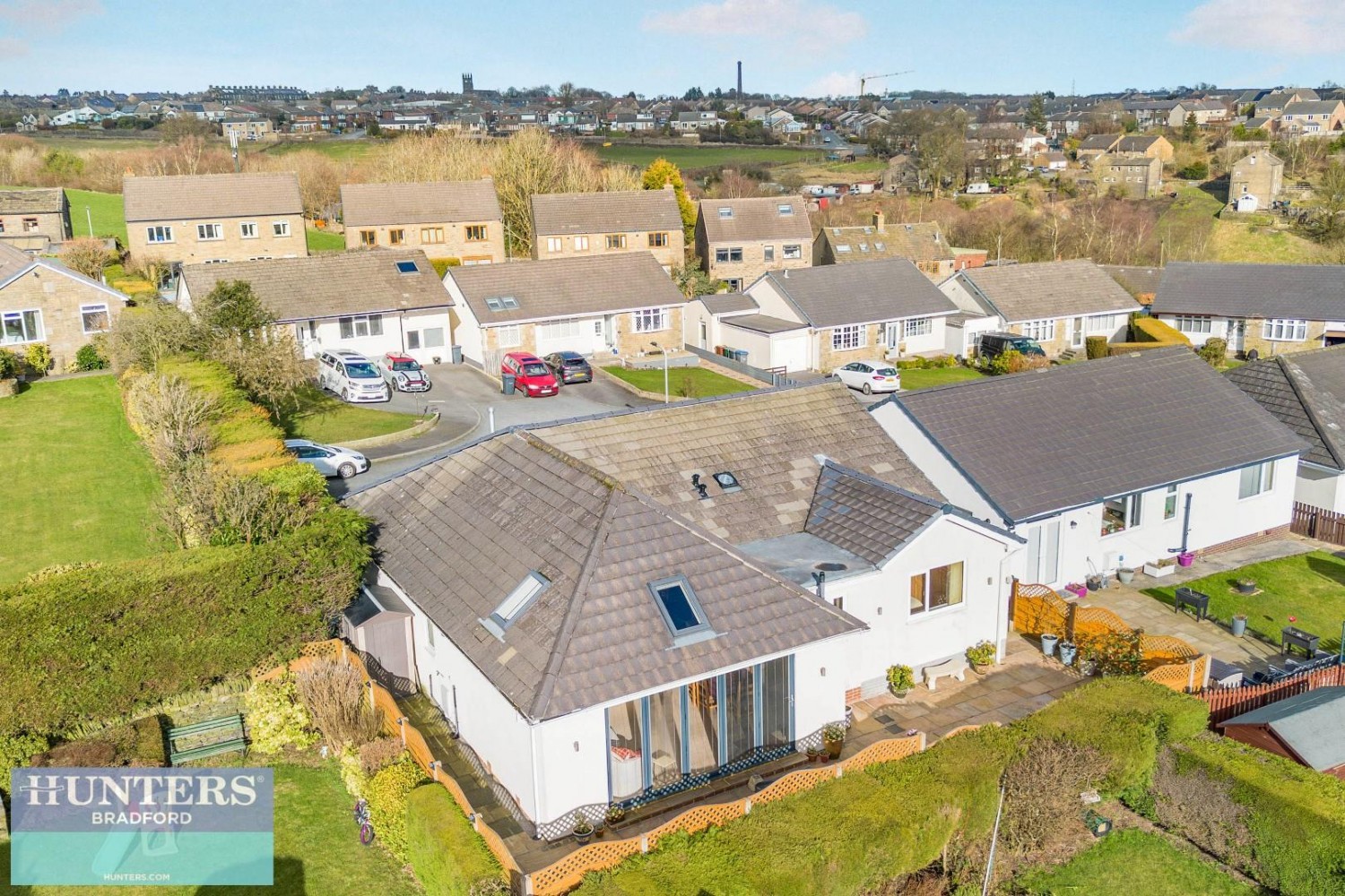 Thorn Drive, Queensbury, Bradford, West Yorkshire, BD13 2NX