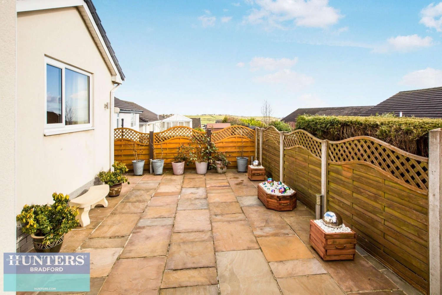 Thorn Drive, Queensbury, Bradford, West Yorkshire, BD13 2NX