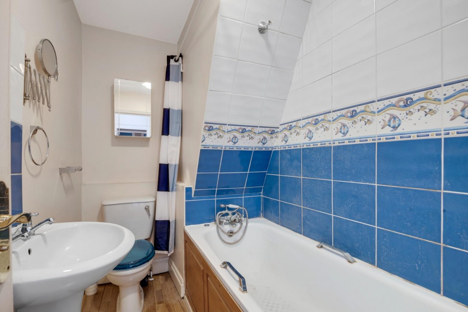 Ark Court, Alkham Road, London, N16