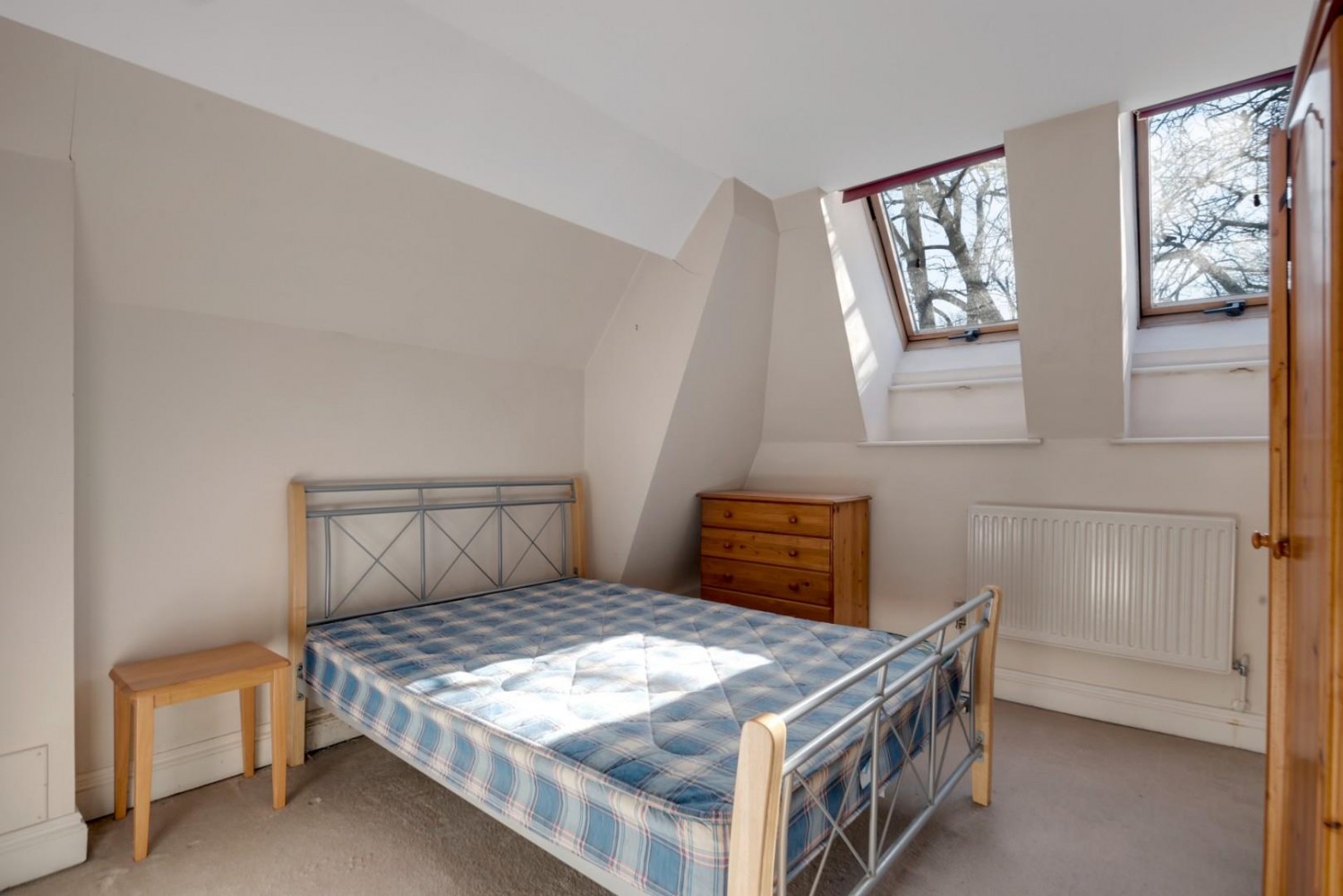 Ark Court, Alkham Road, London, N16