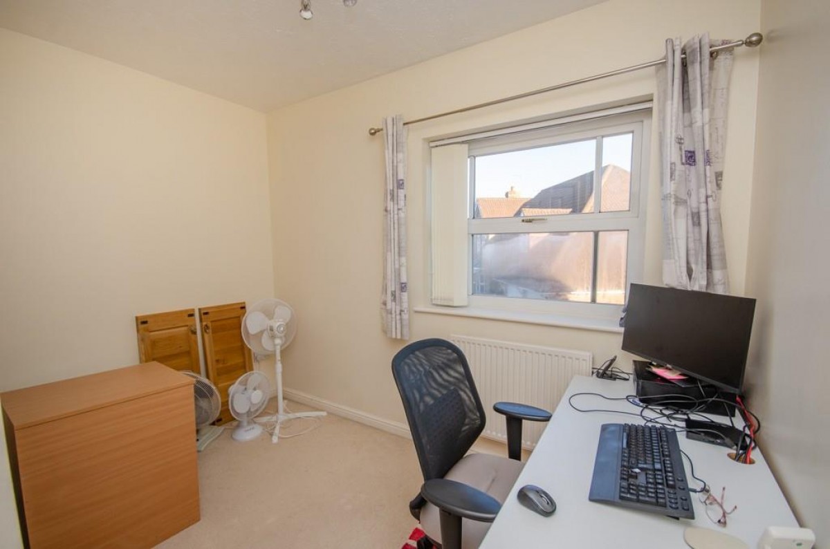 Heathfields, Downend, Bristol, BS16 6HT