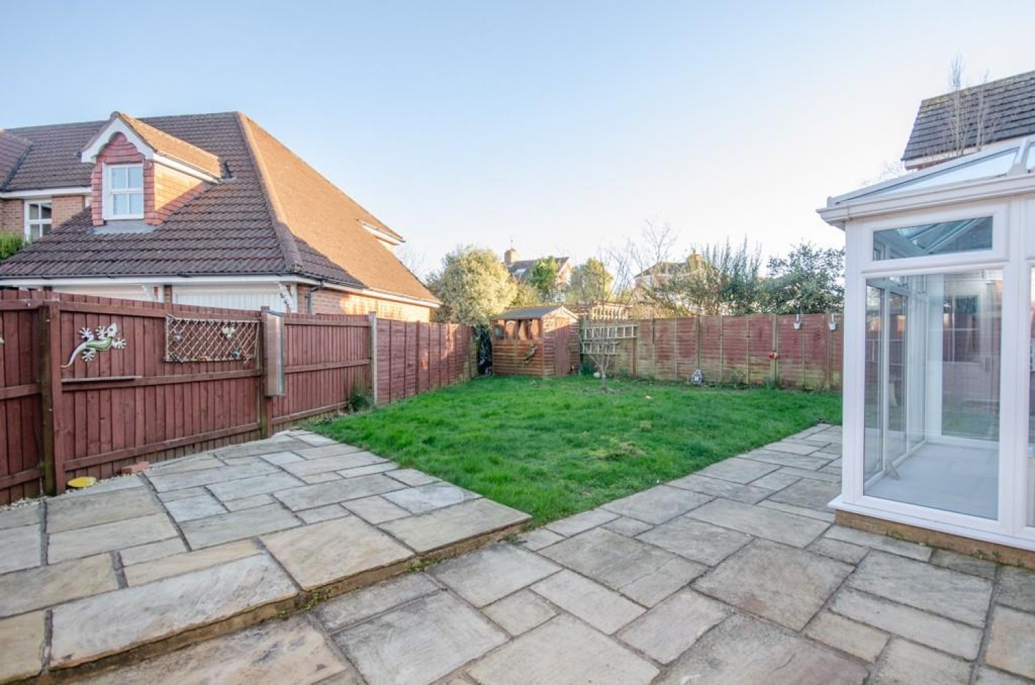 Heathfields, Downend, Bristol, BS16 6HT