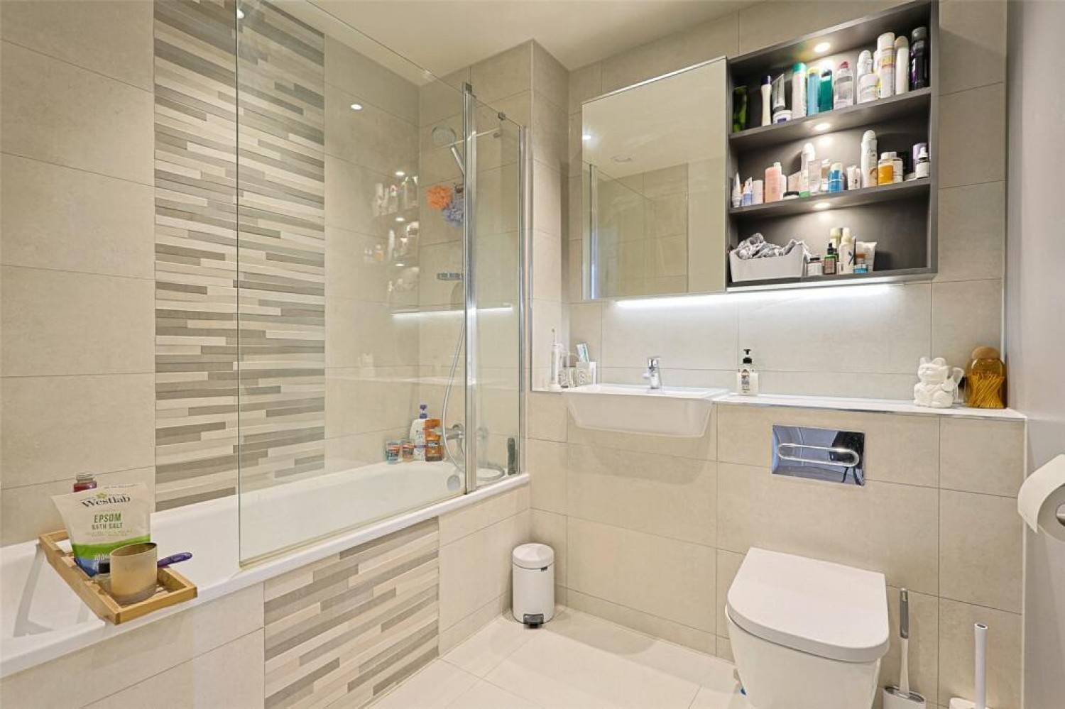 Edwin House, Accolade Avenue, Southall, UB1 1FS