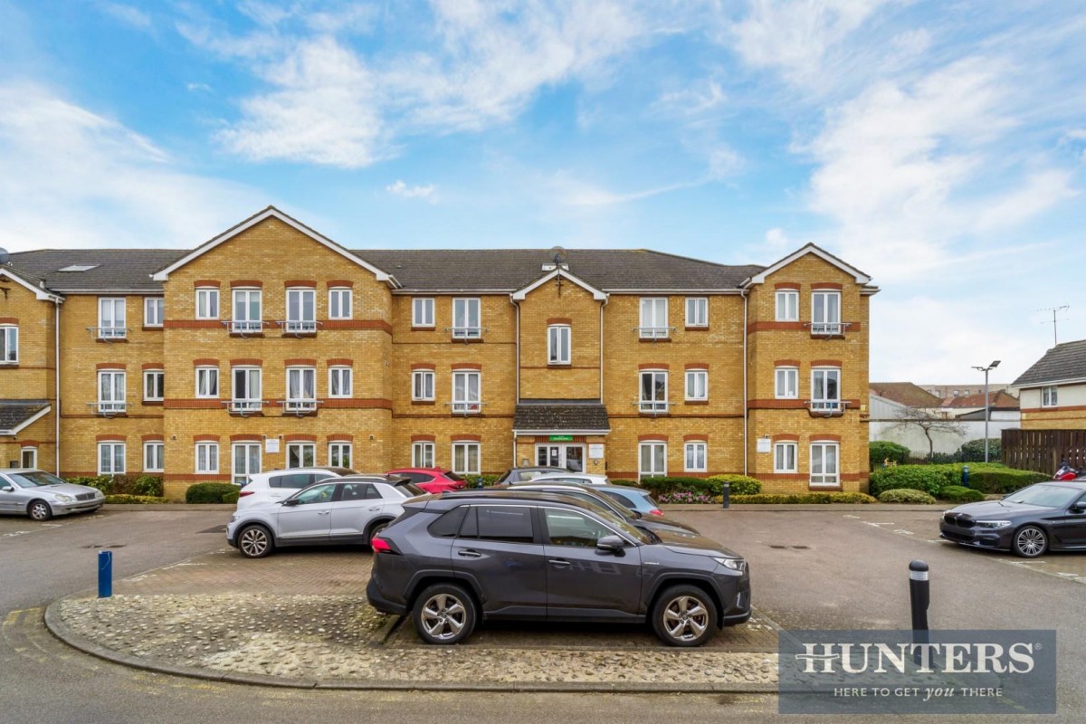 Dominion Close, Hounslow