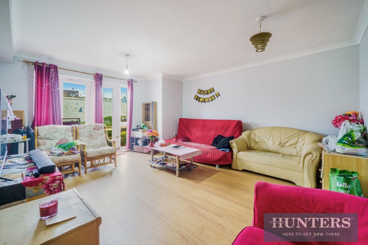 Dominion Close, Hounslow