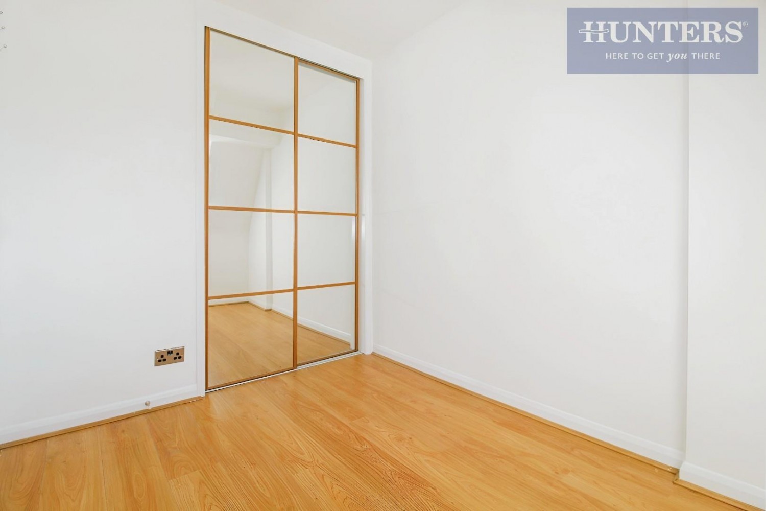 Katemon Court, High Street