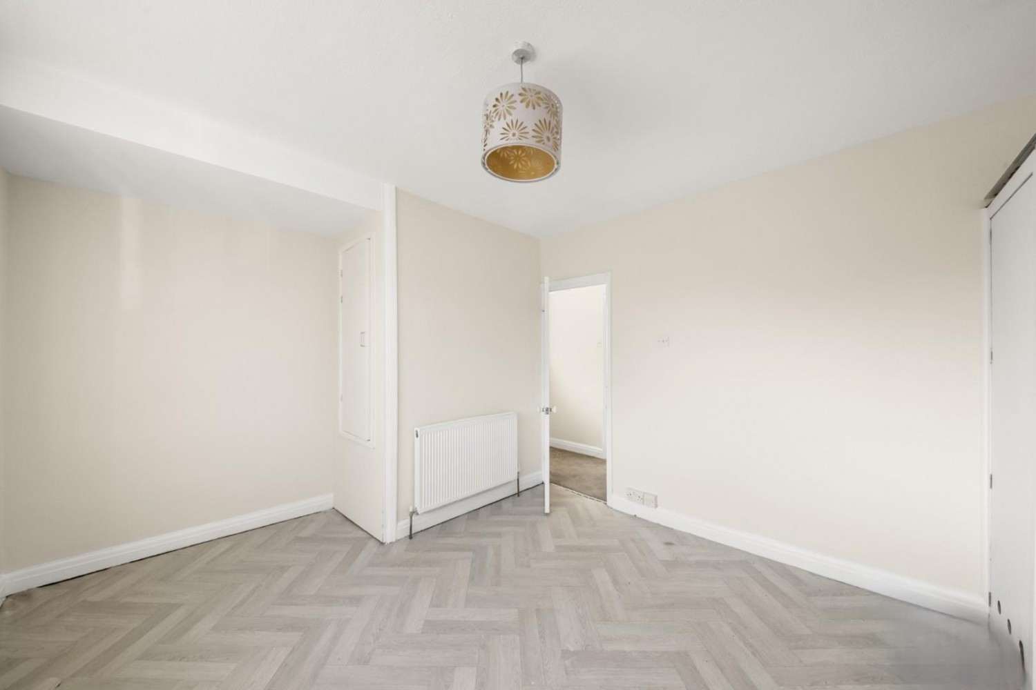 Lansbury Drive, Hayes, UB4 8RS