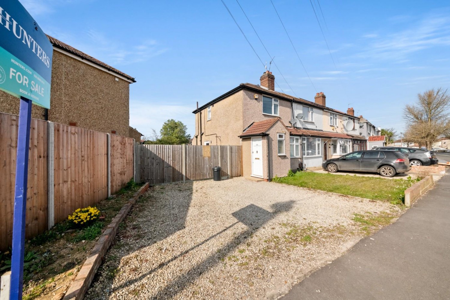 Lansbury Drive, Hayes, UB4 8RS