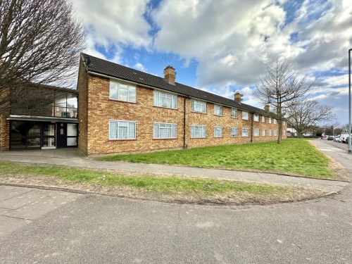 Park Side, Barra Hall Circus, Hayes, UB3 2BB