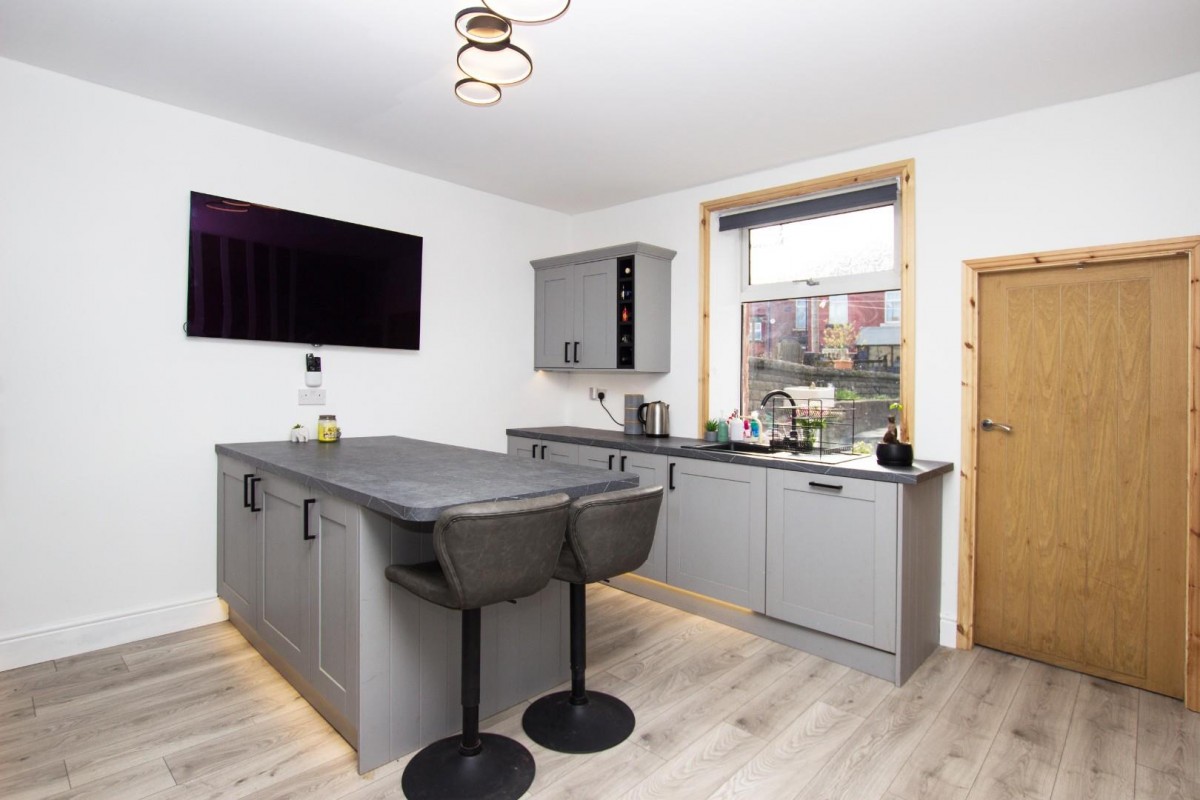 Radford Street, Darwen, BB3 2PB