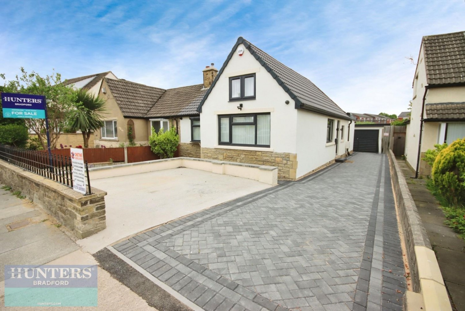 Tyersal Court Tyersal, Bradford, West Yorkshire, BD4 8EW