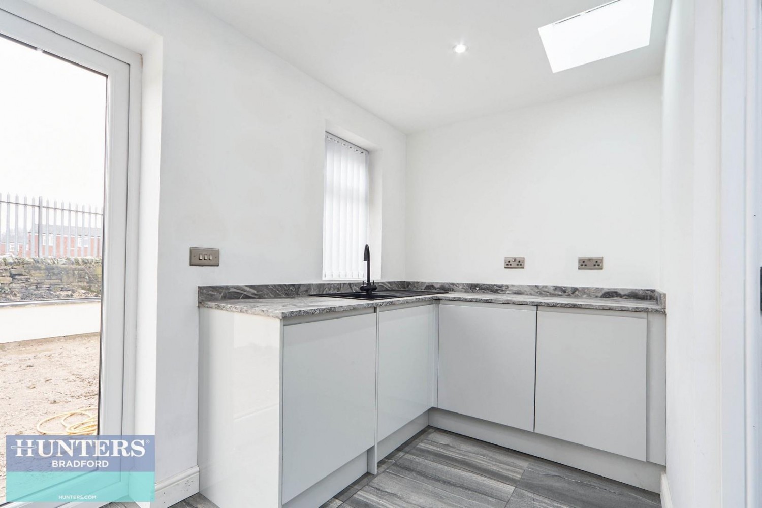 Tyersal Court Tyersal, Bradford, West Yorkshire, BD4 8EW
