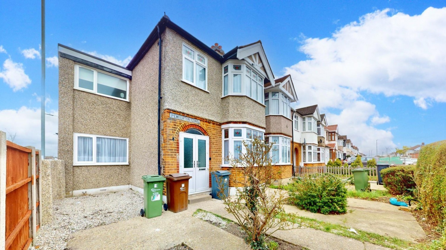 Pemberton Gardens, Chadwell Heath, RM6