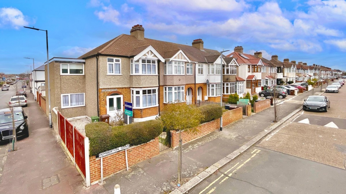 Pemberton Gardens, Chadwell Heath, RM6