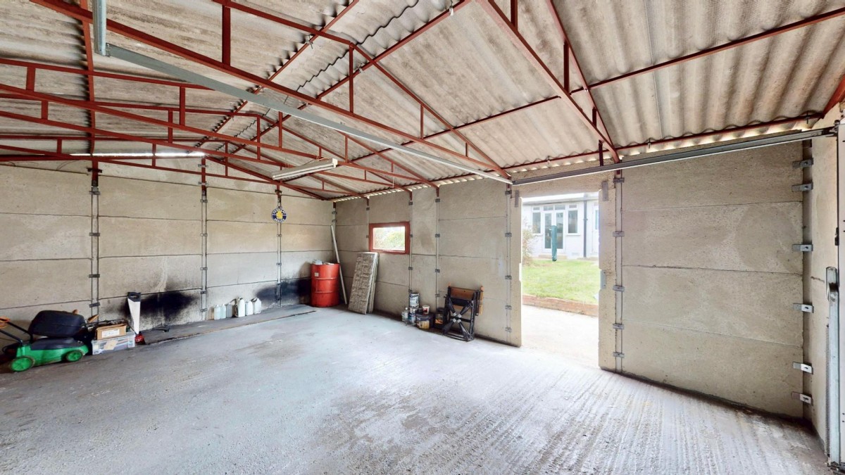 Pemberton Gardens, Chadwell Heath, RM6