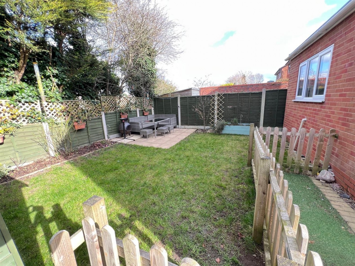Mere Road, Stourbridge, DY8 3AY