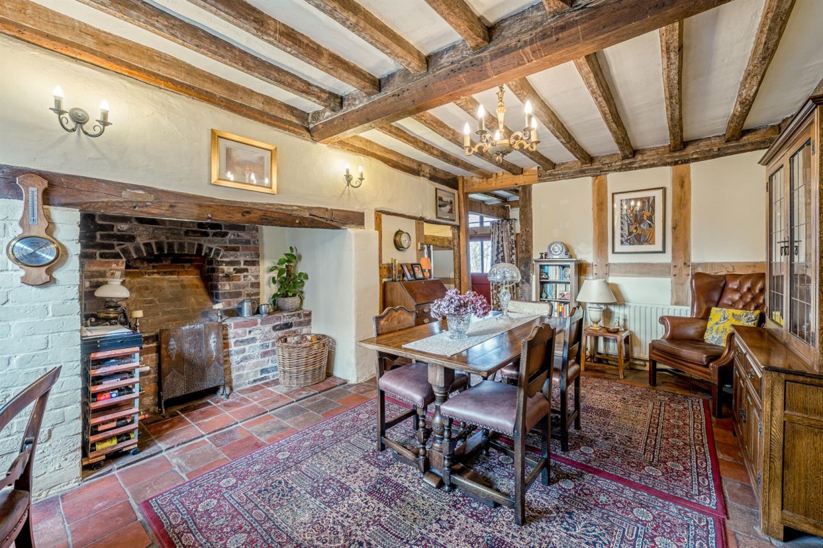 High Street, Kinver, DY7 6HG