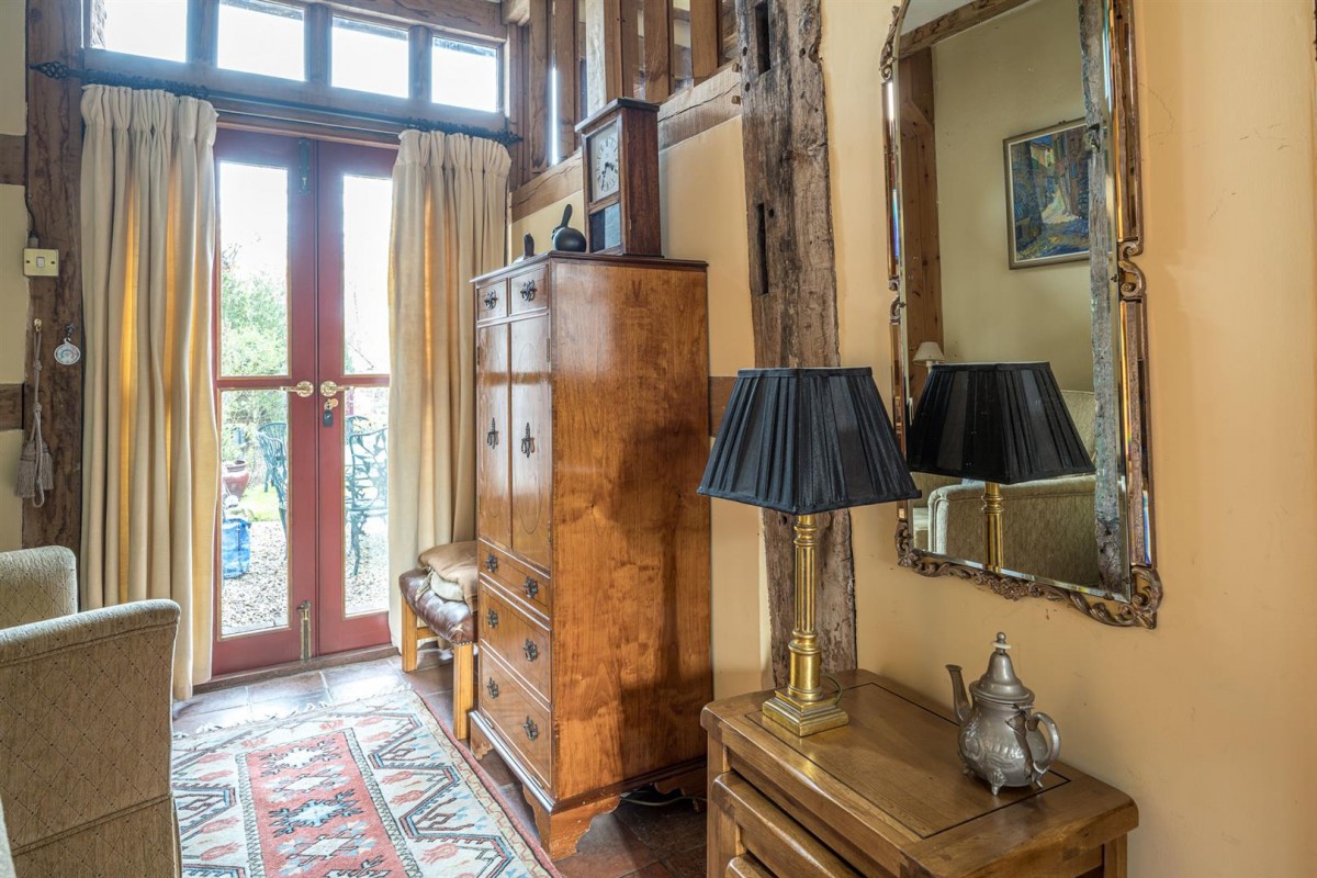 High Street, Kinver, DY7 6HG