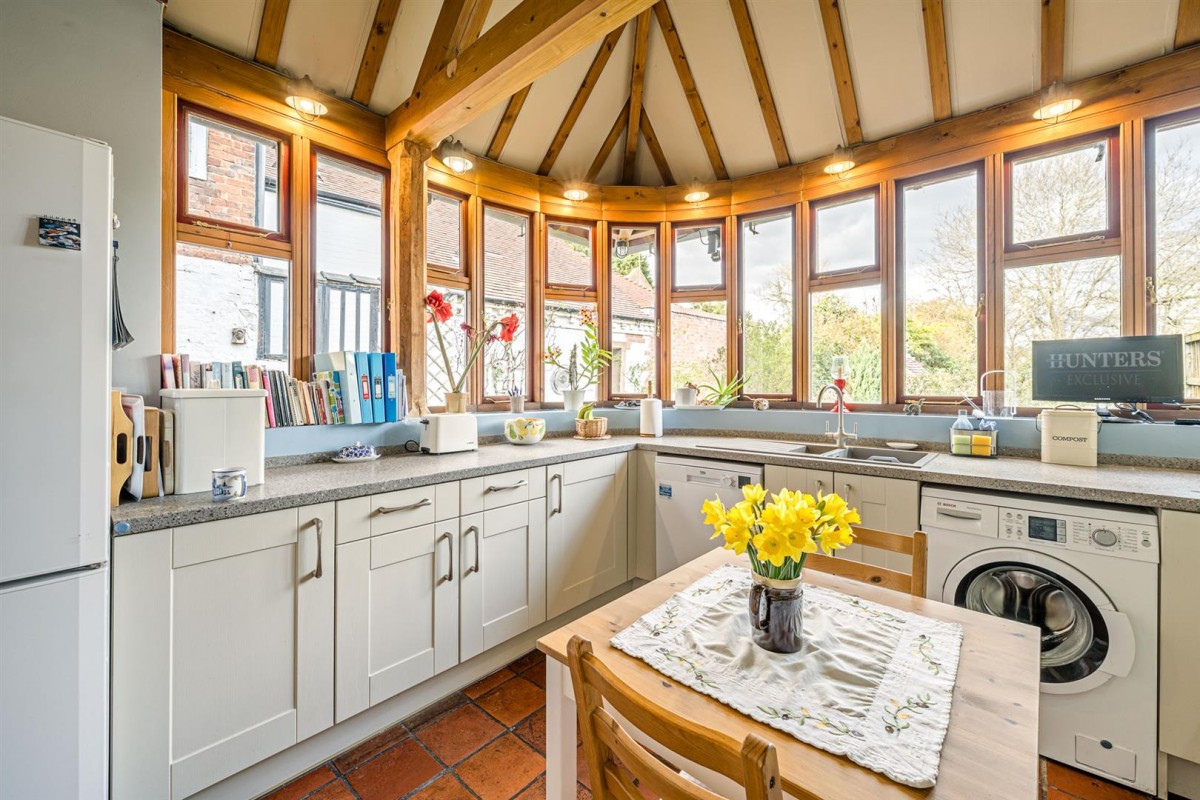 High Street, Kinver, DY7 6HG