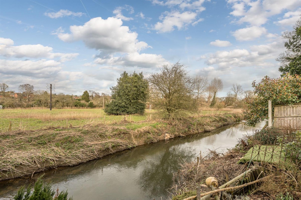 High Street, Kinver, DY7 6HG