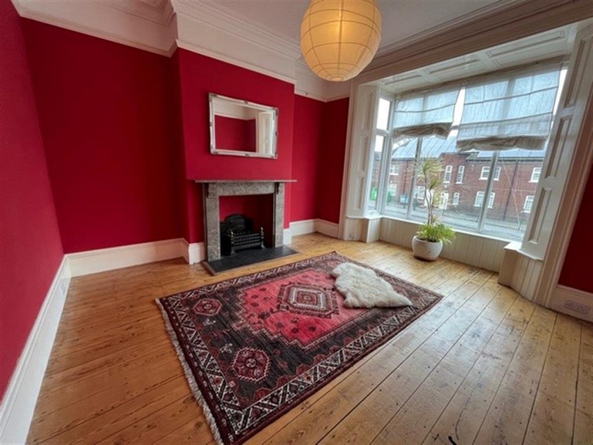 Vicarage Road, Oldbury, B68 8HT