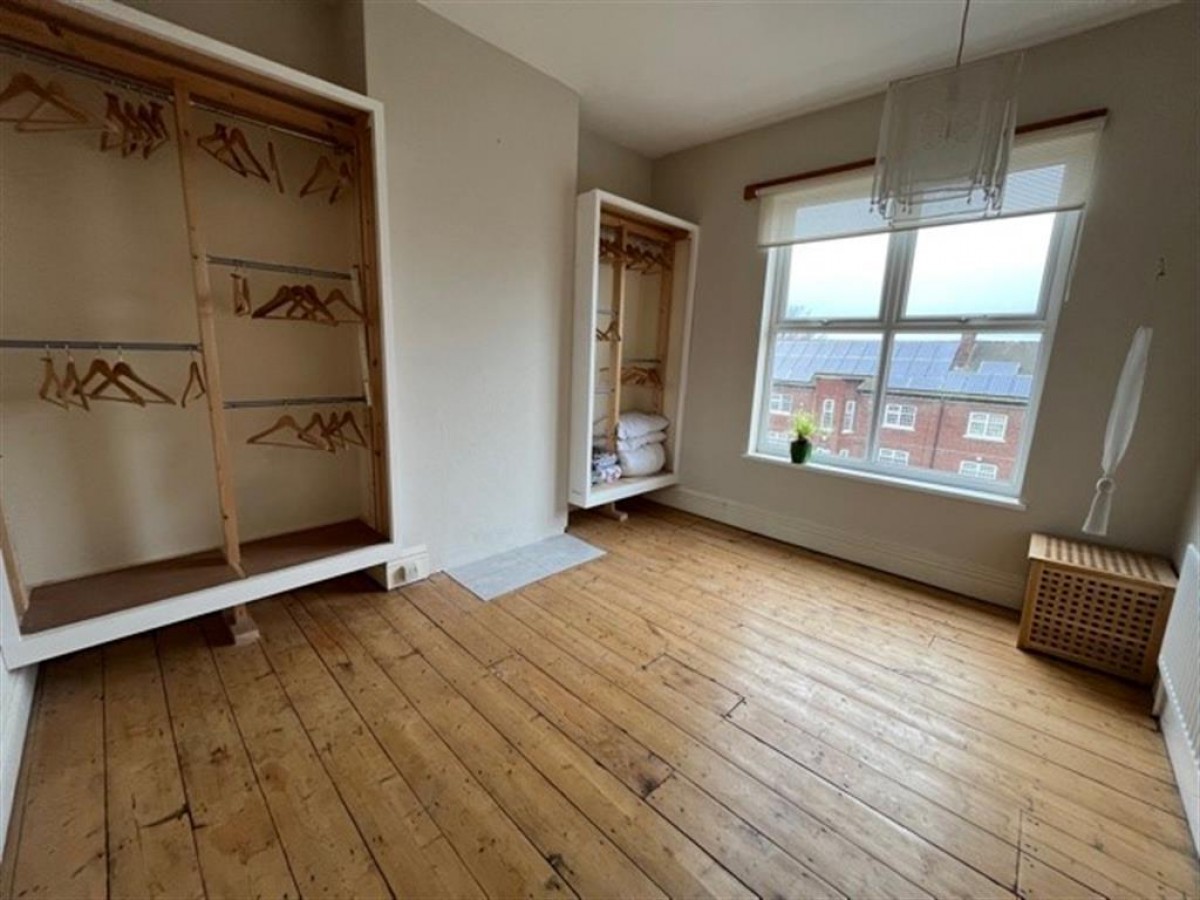 Vicarage Road, Oldbury, B68 8HT
