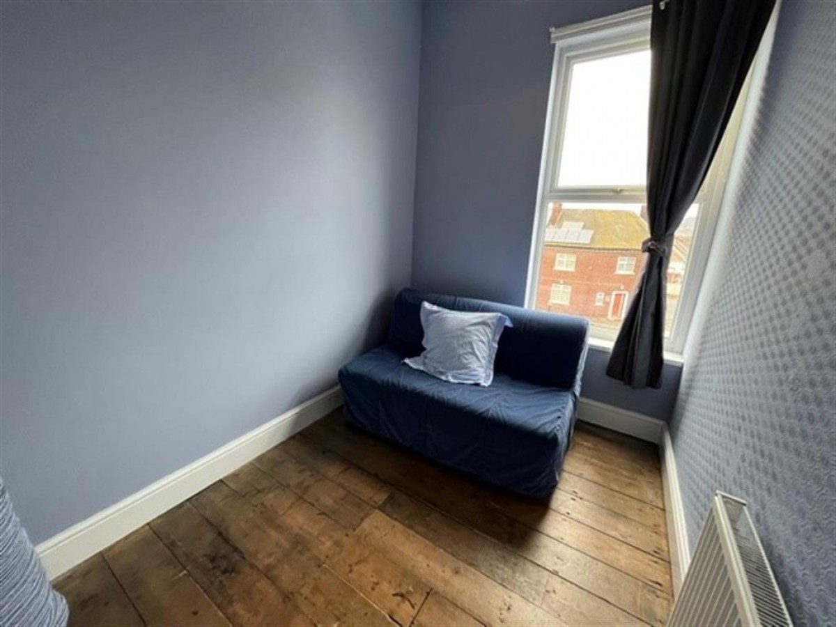 Vicarage Road, Oldbury, B68 8HT