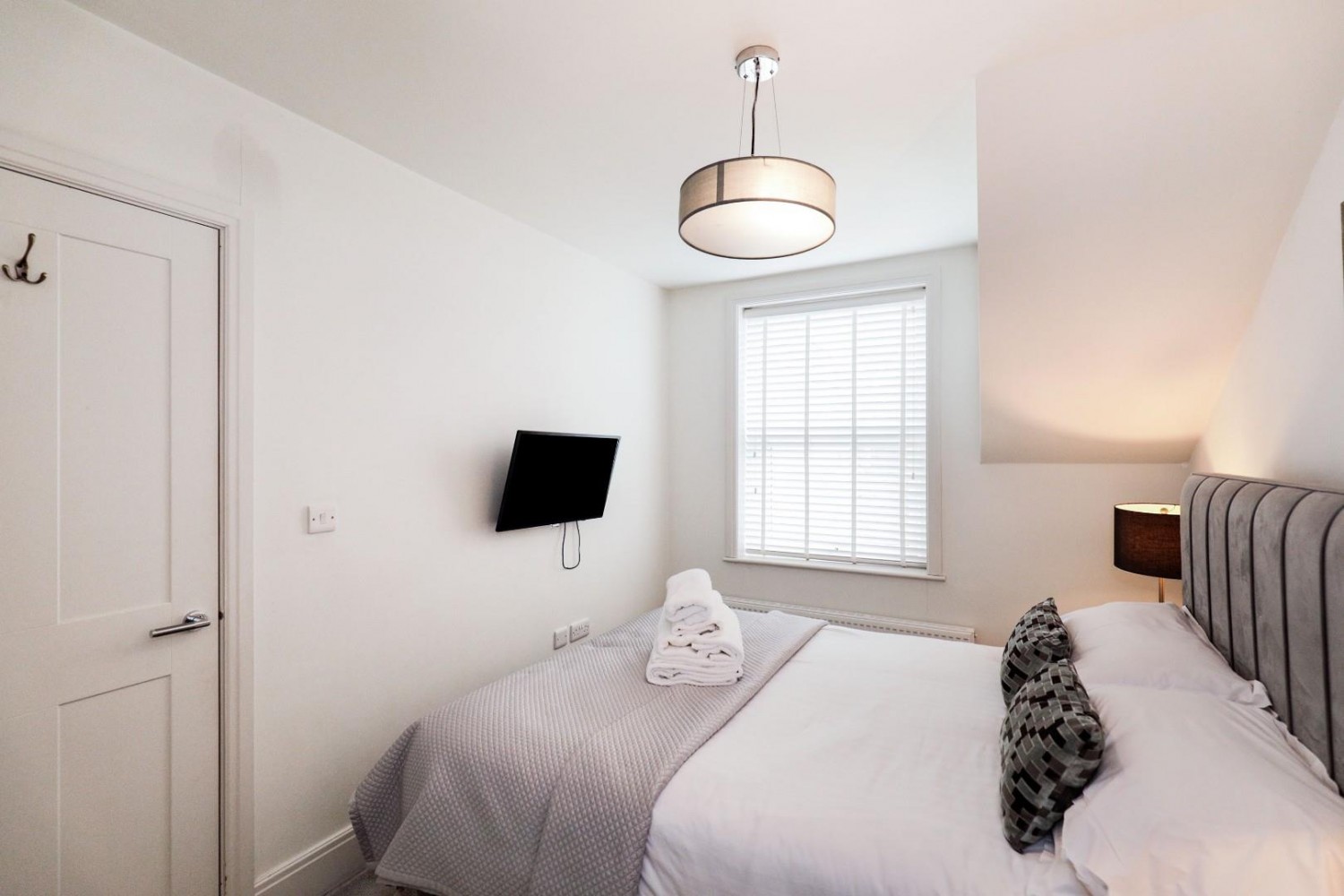 Mayfield Grove, Harrogate, HG1 5HD