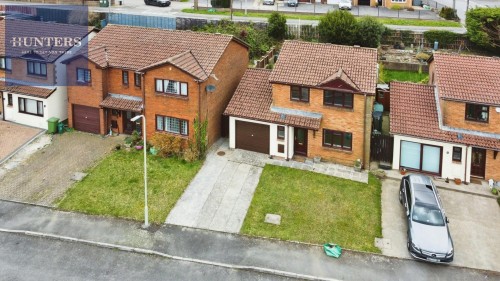 Maywood, Pontyclun