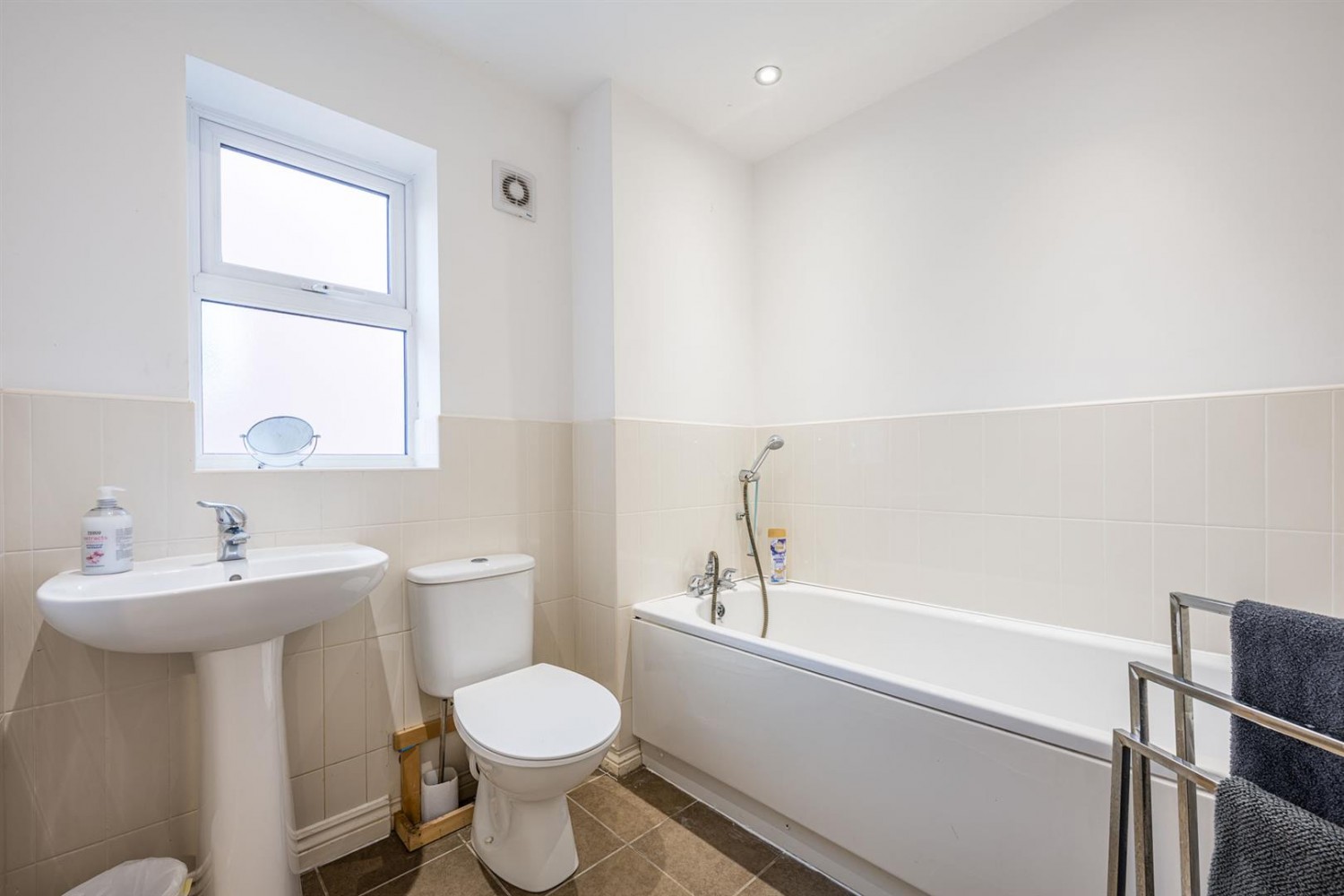 Kirkpatrick Drive, Wordsley, DY8 5TG