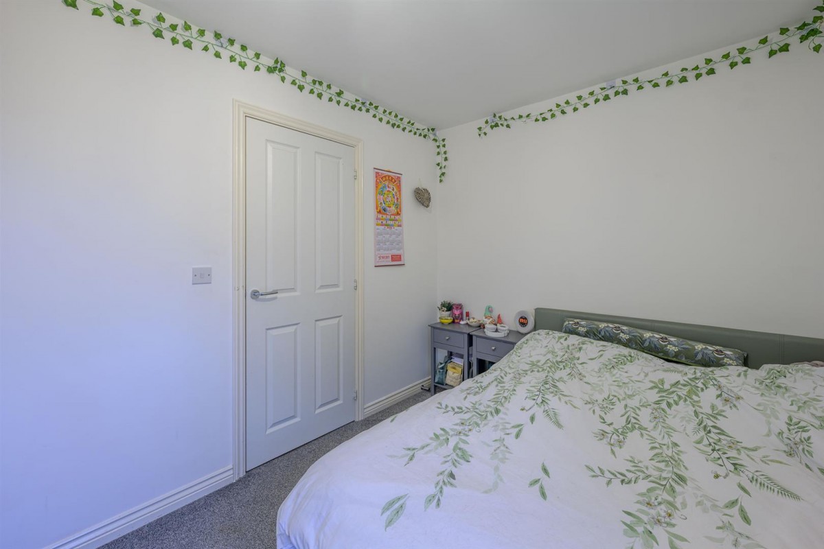 Kirkpatrick Drive, Wordsley, DY8 5TG