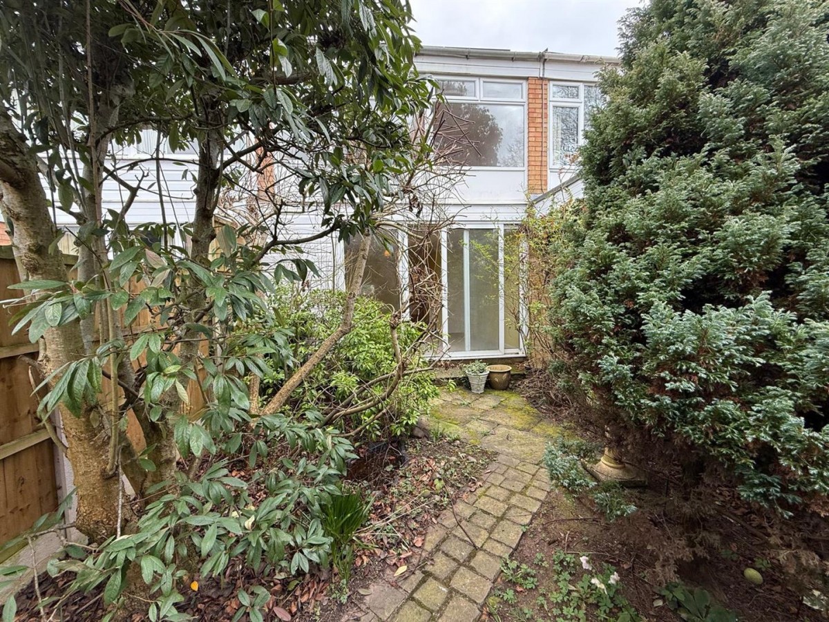 The Brake, Hagley, Stourbridge, DY8 2XJ