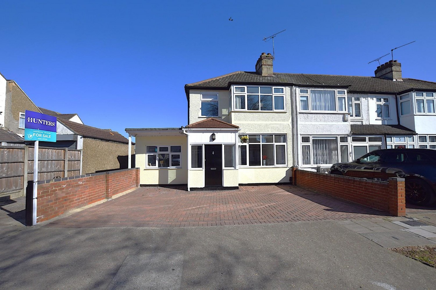 Seabrook Gardens, Romford, RM7