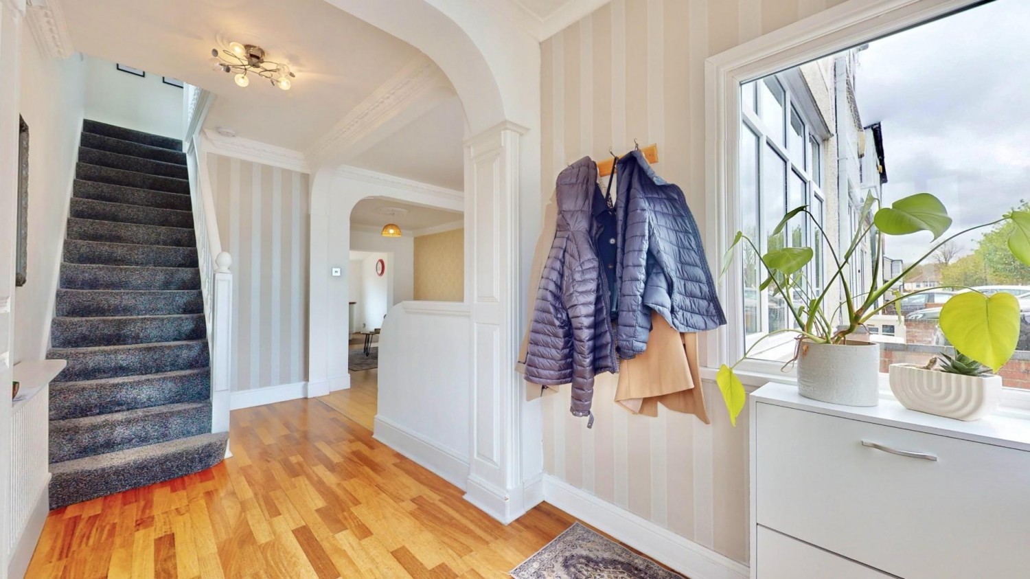 Seabrook Gardens, Romford, RM7