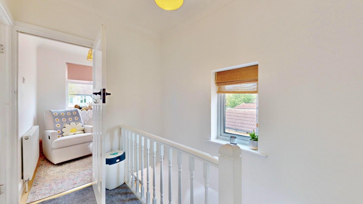 Seabrook Gardens, Romford, RM7