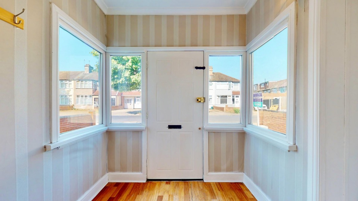 Seabrook Gardens, Romford, RM7