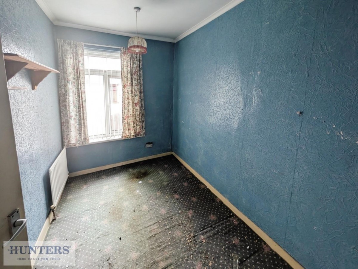 North Road East, Wingate